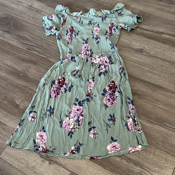 Xhilaration Juniors/Women’s Dress - Picture 2 of 4